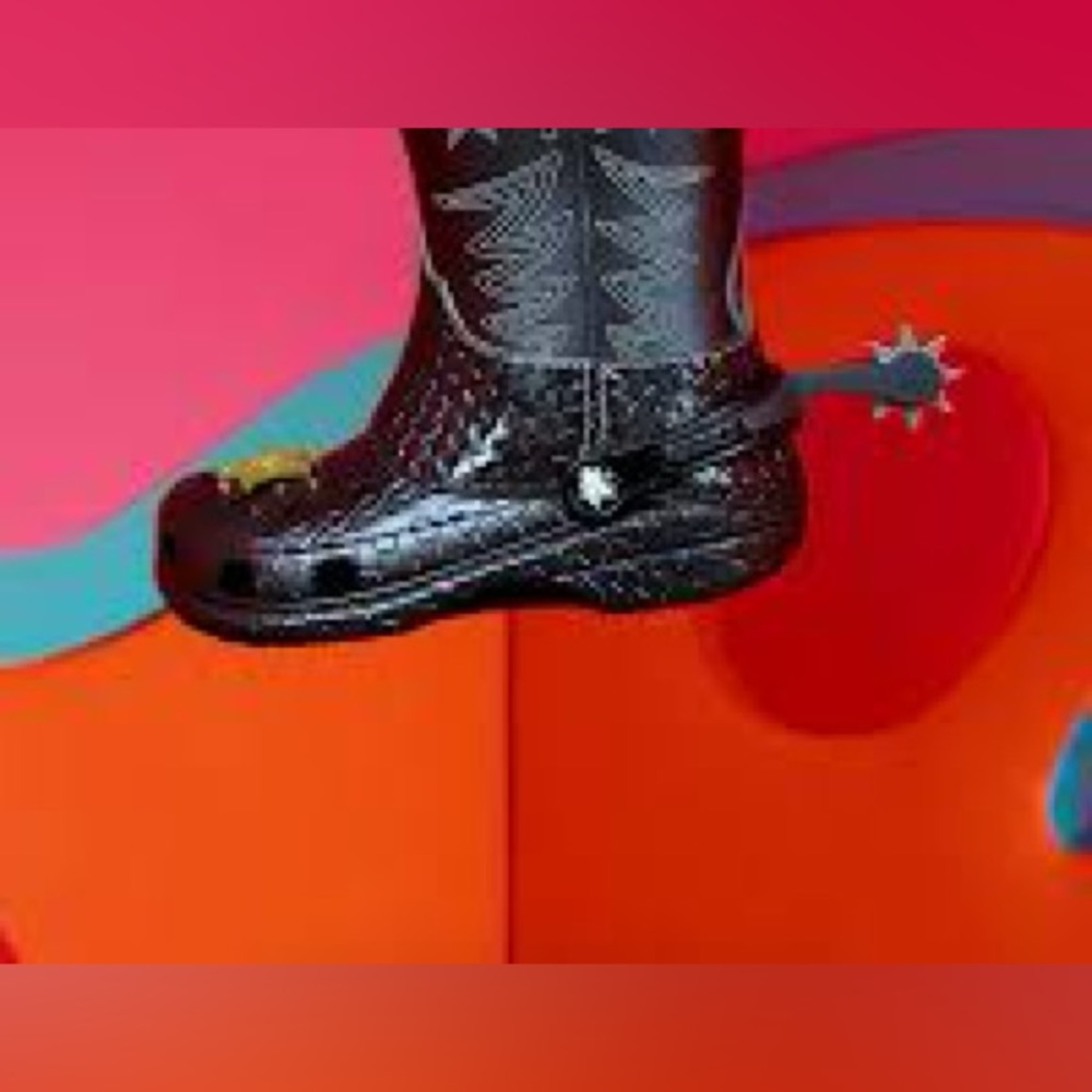 Crocs Classic Cowboy Boot